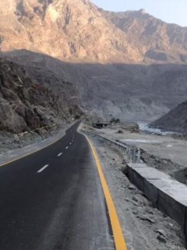 How to Travel Sustainably in Skardu from Lahore by Road