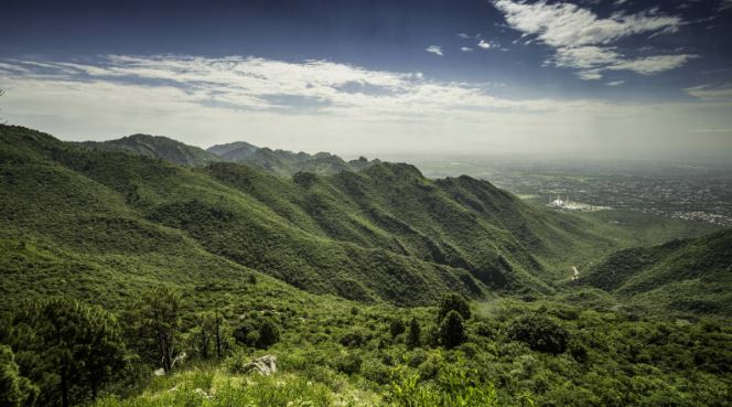 best cycling tours in eco-friendly destinations in Pakistan: Margalla hills
